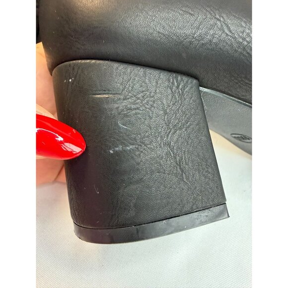 Torrid Ankle Boots Womens Size 8.5WW Black Faux Leather Block Heel Shoes - Picture 14 of 14